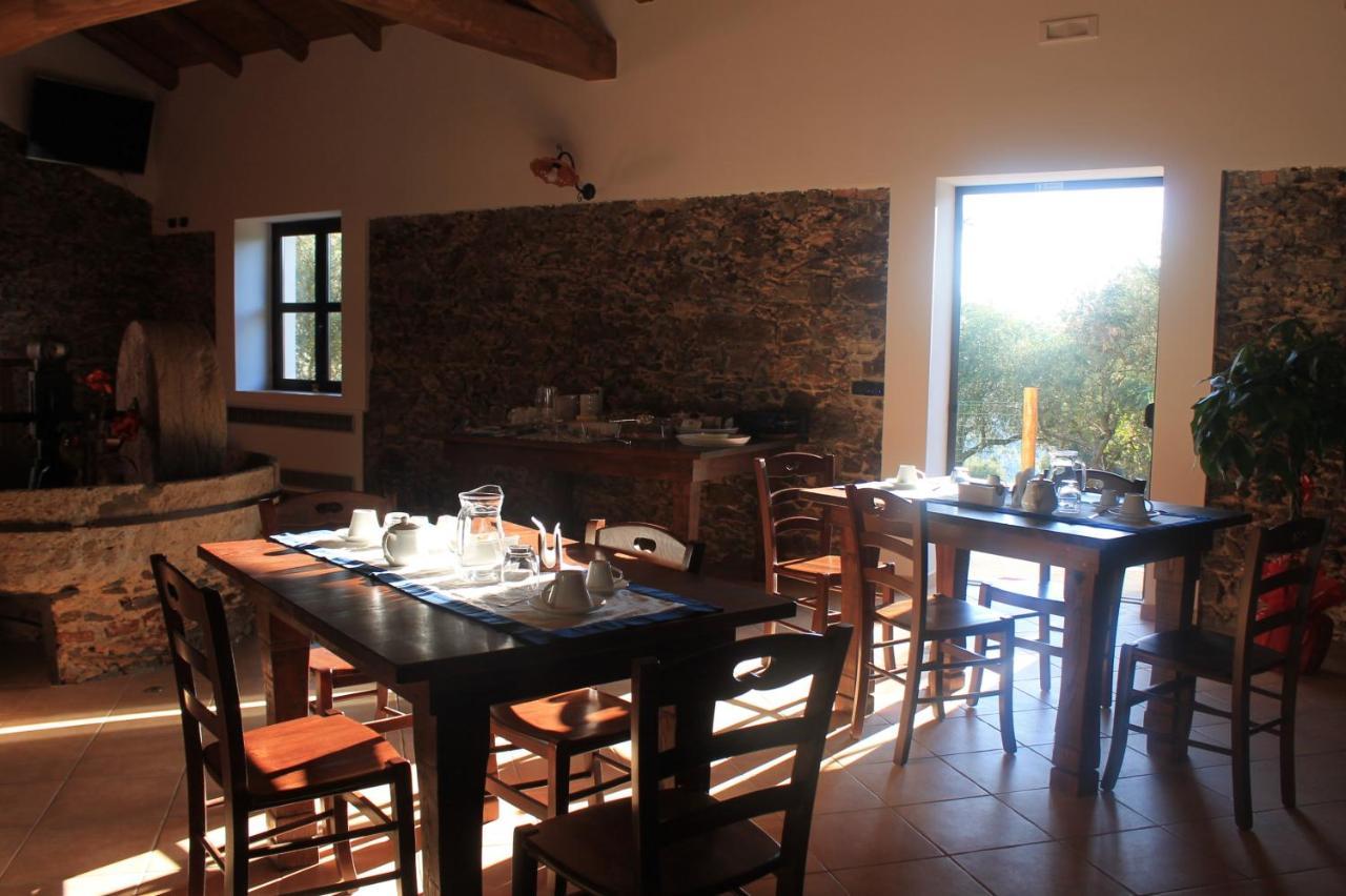Antico Casale Bed & Breakfast Gioiosa Marea Luaran gambar