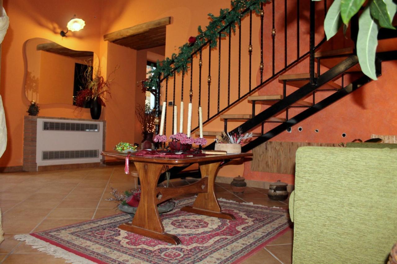 Antico Casale Bed & Breakfast Gioiosa Marea Luaran gambar